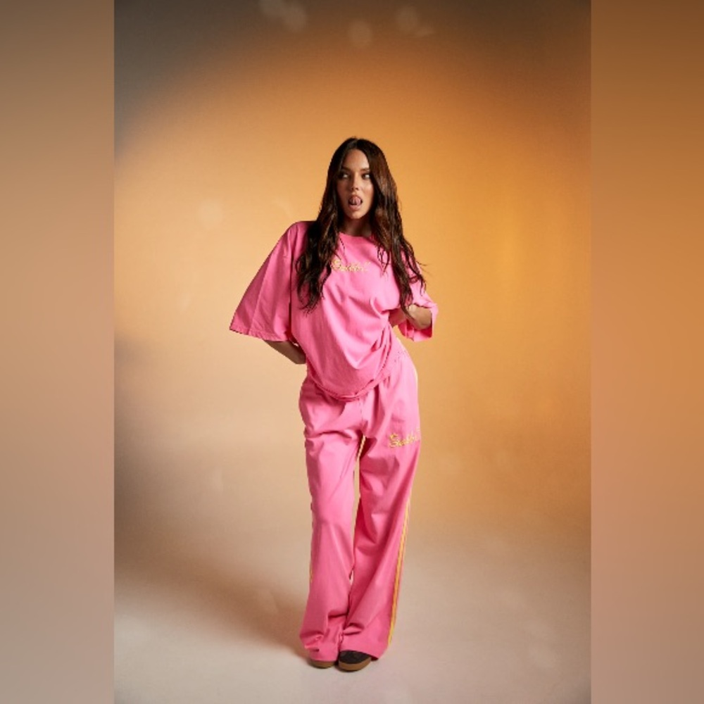 NWT Sabbi Fluro Neon Pink Oversized Tee XS and Chido Pants XXS Set